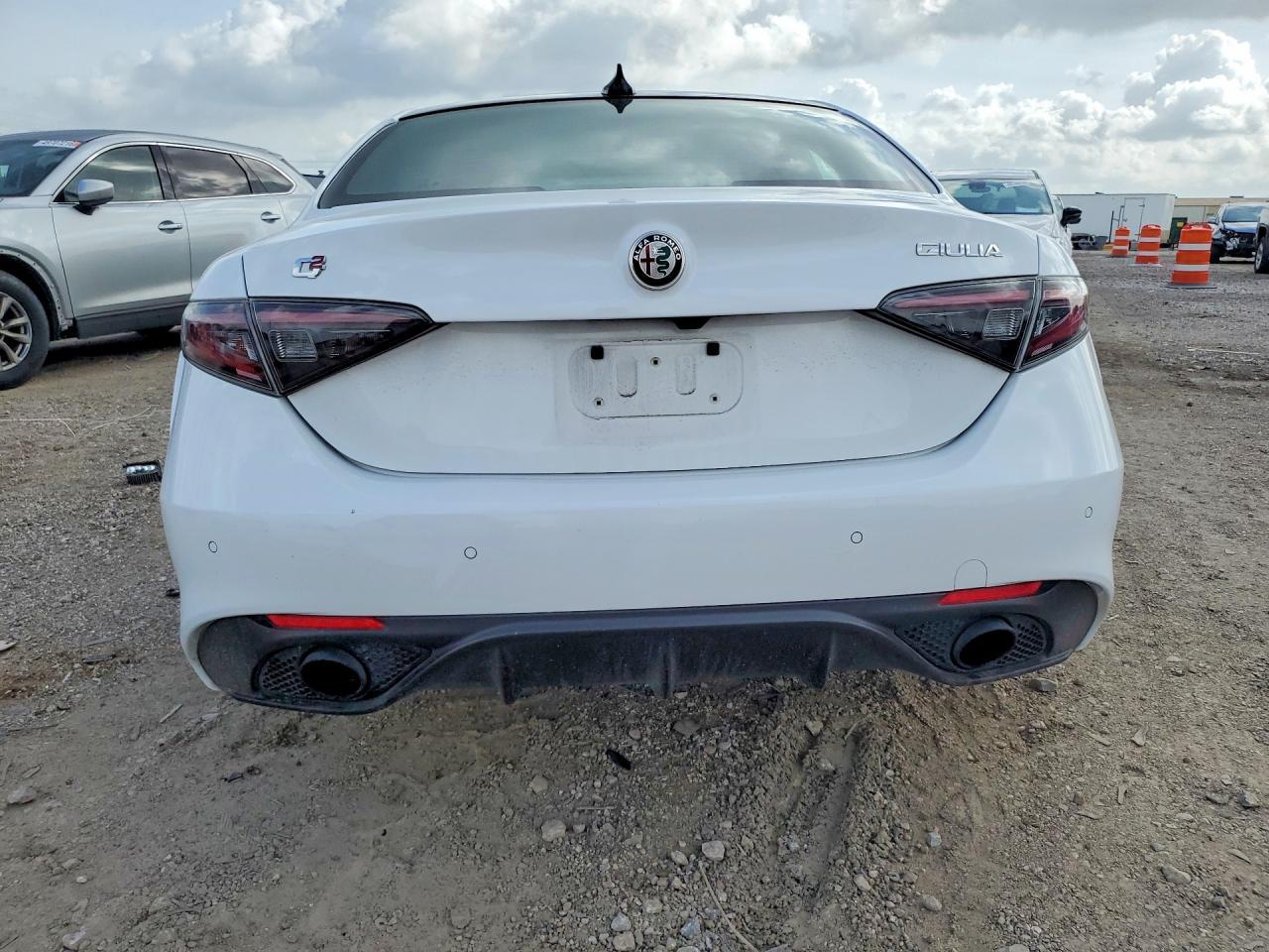 2024 ALFA ROMEO Giulia