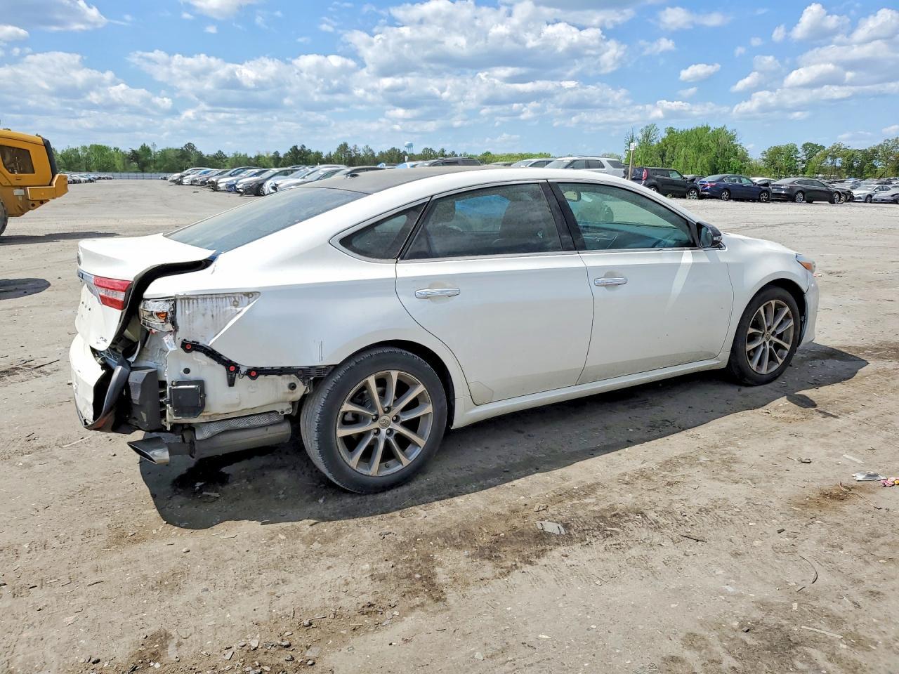 2014 TOYOTA Avalon
