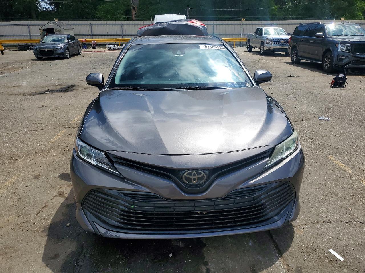 2018 TOYOTA CAMRY