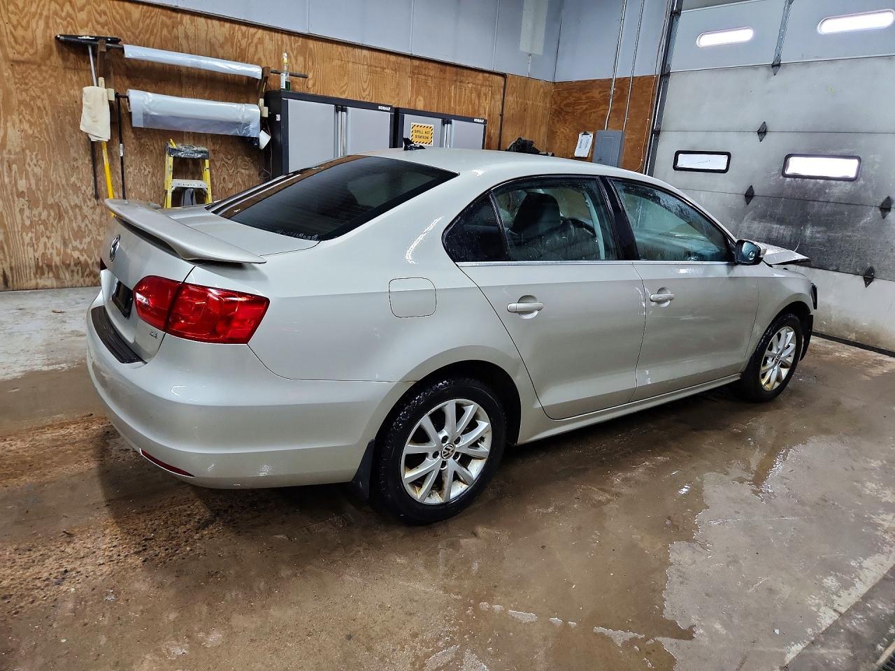 2014 VOLKSWAGEN JETTA