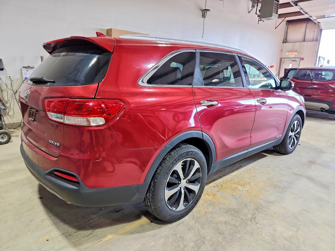 2016 KIA SORENTO