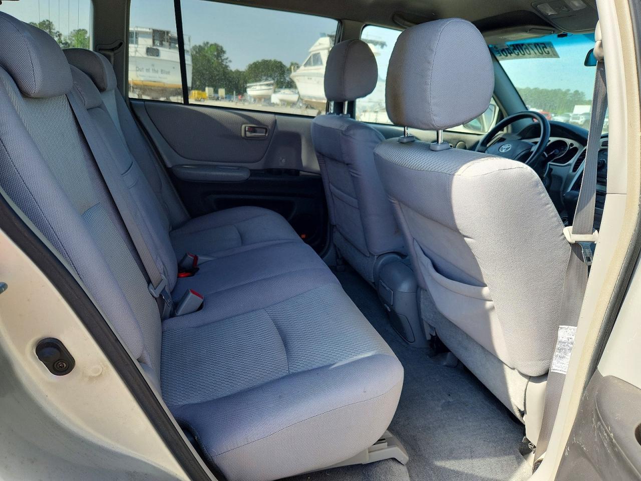 2005 TOYOTA HIGHLANDER