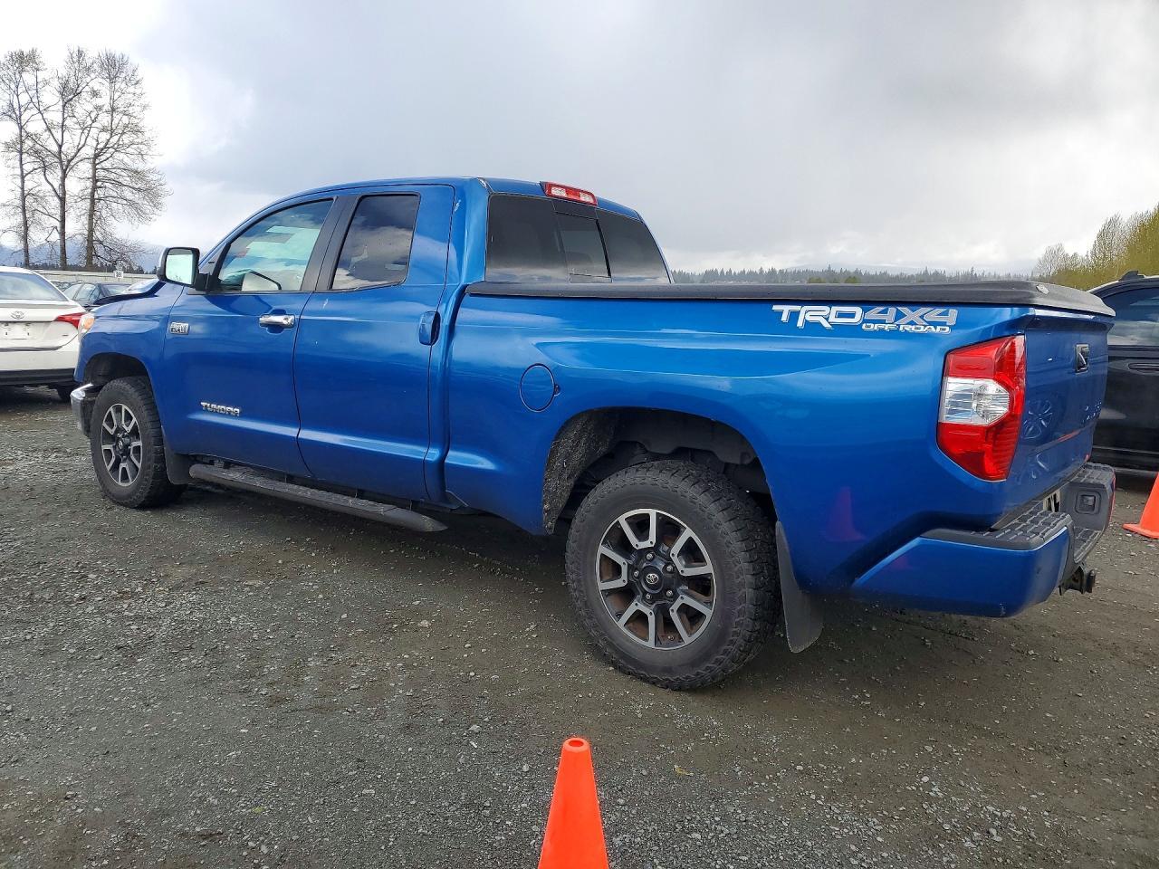 2016 TOYOTA TUNDRA
