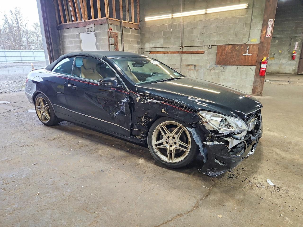 2013 MERCEDES-BENZ E-Class