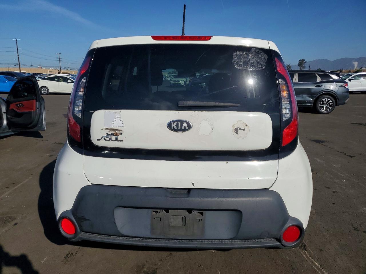 2016 KIA SOUL