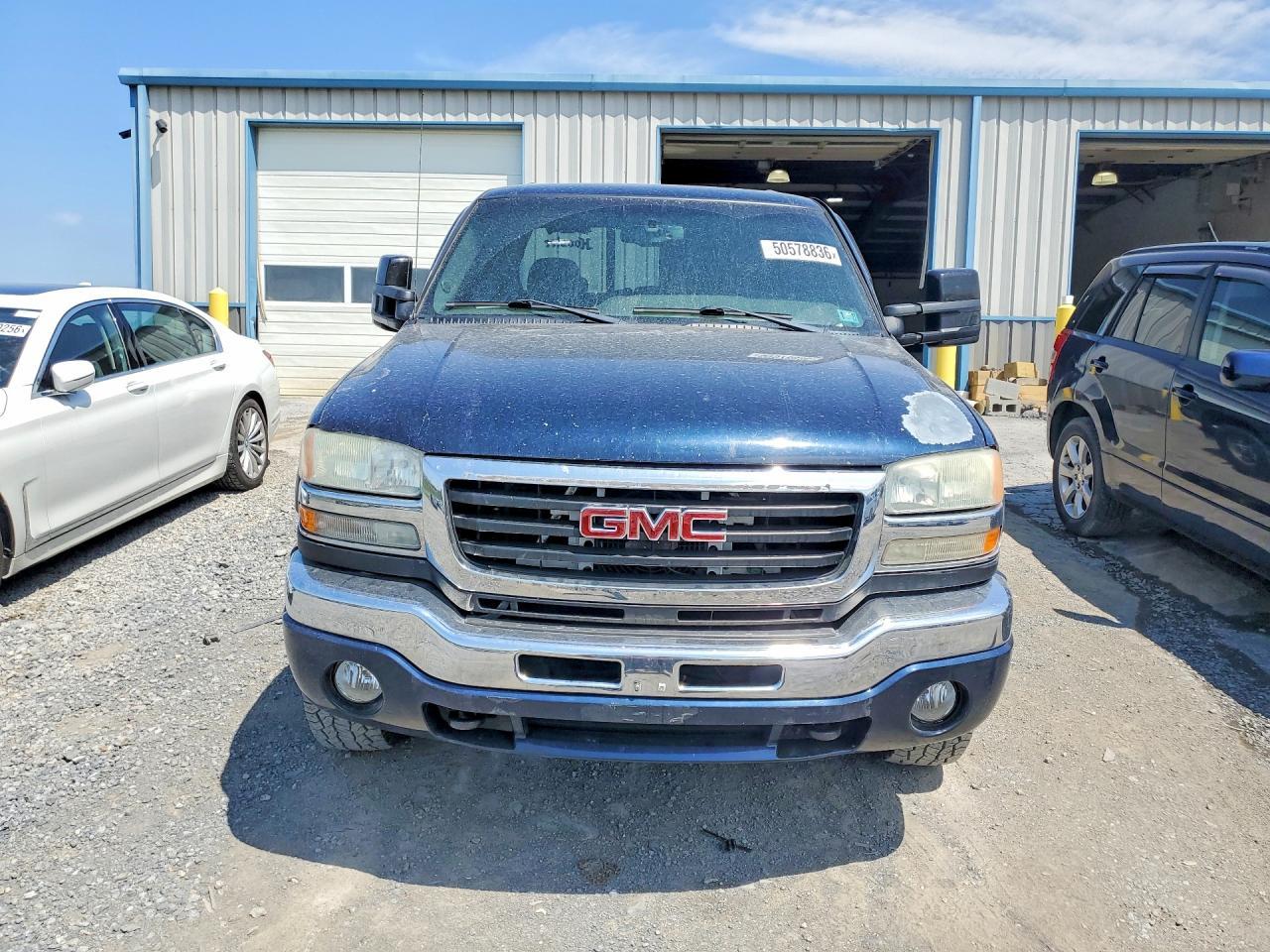 2005 GMC Sierra