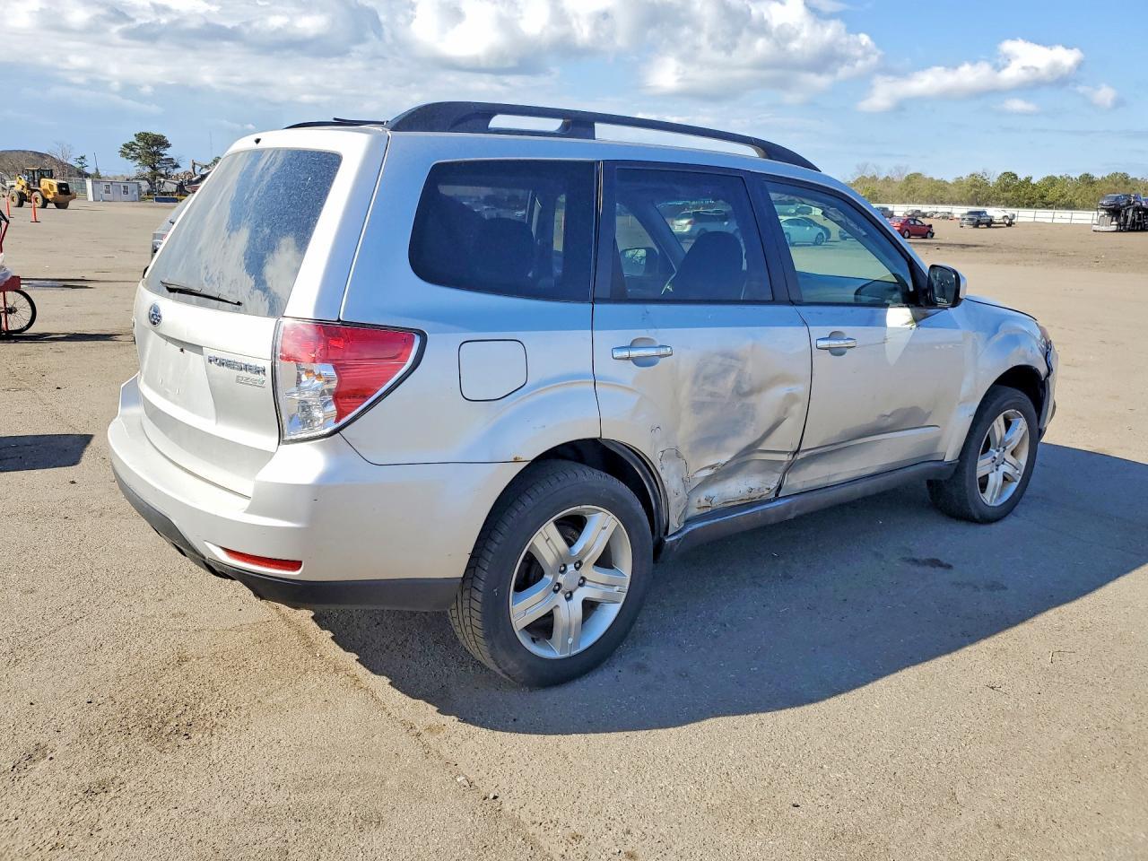 2010 SUBARU FORESTER
