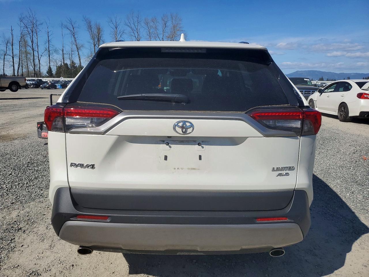2022 TOYOTA RAV4