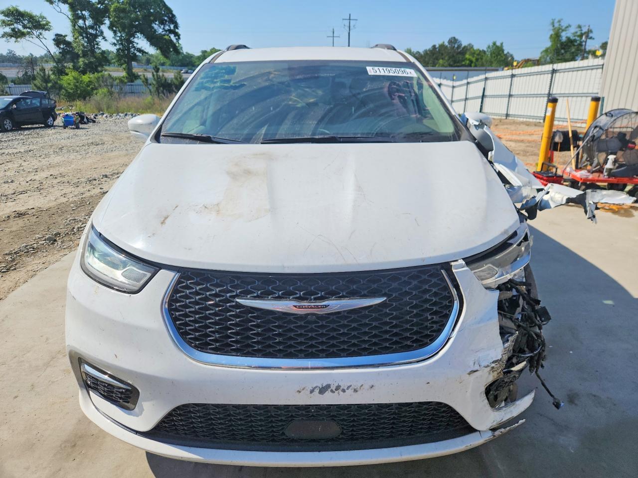 2022 CHRYSLER Pacifica