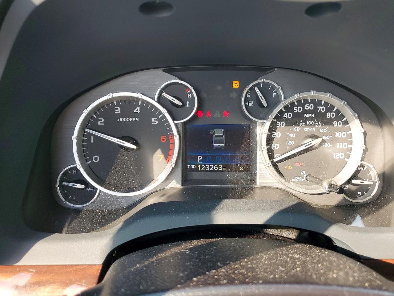 2015 TOYOTA TUNDRA