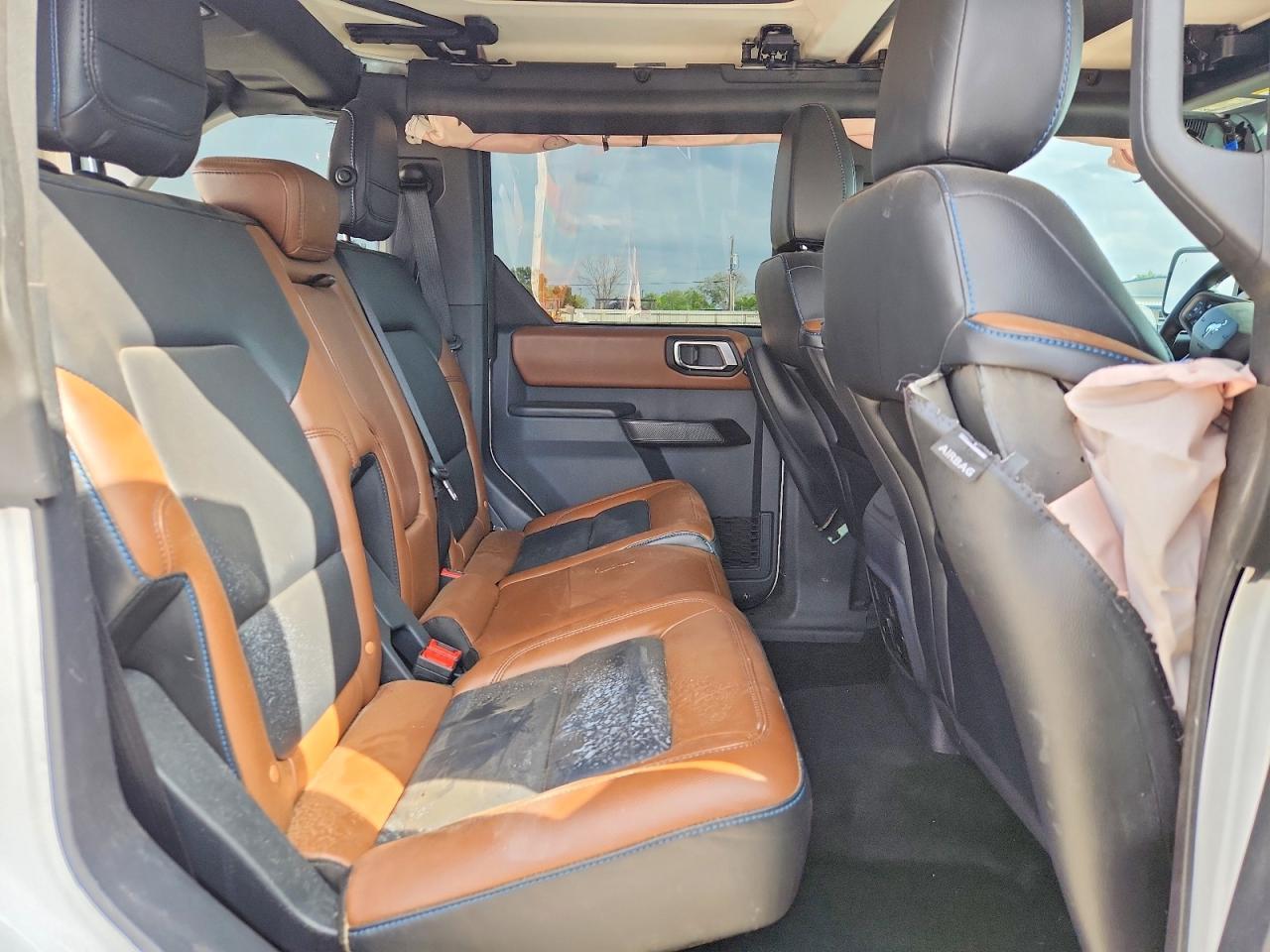 2024 FORD Bronco