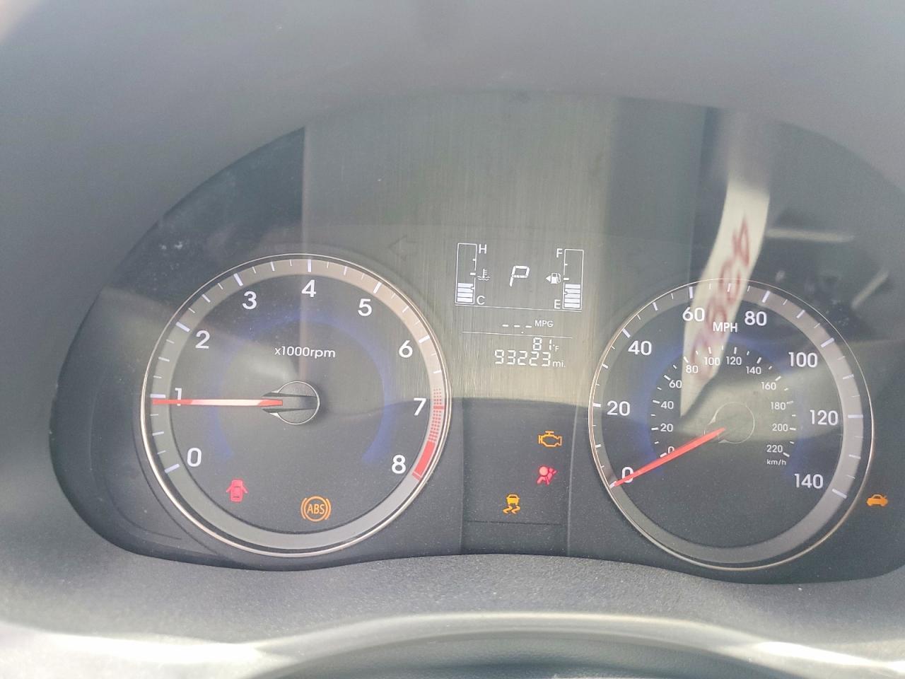 2016 HYUNDAI ACCENT