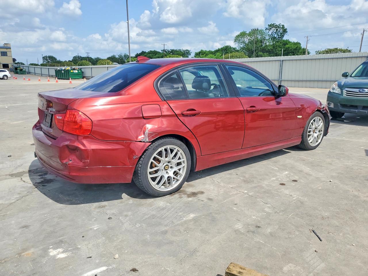 2011 BMW 3 SERIES