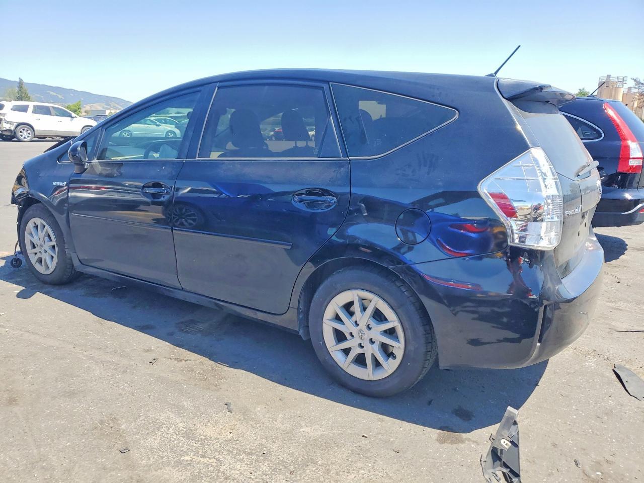 2012 TOYOTA PRIUS V