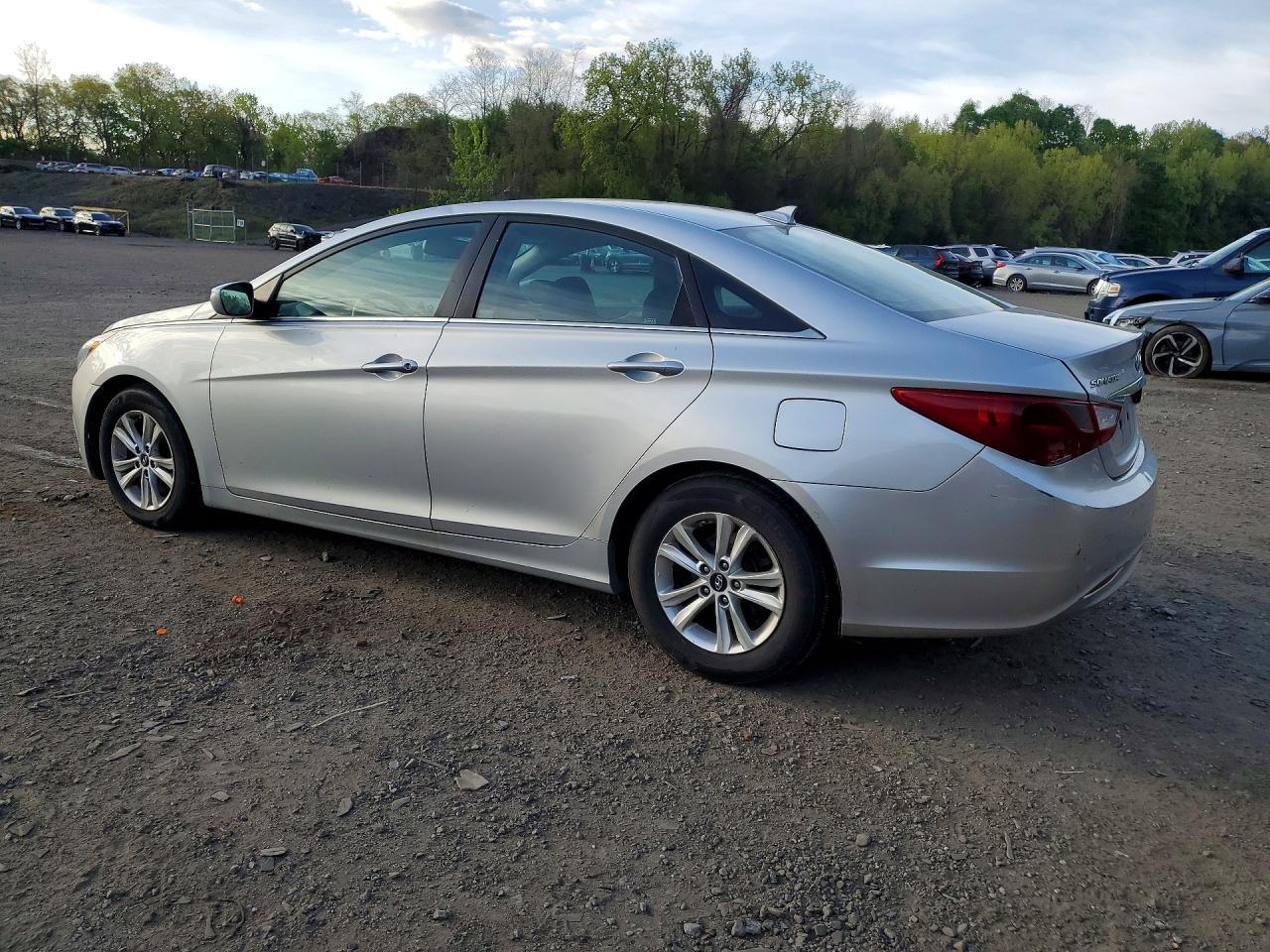 2013 HYUNDAI SONATA
