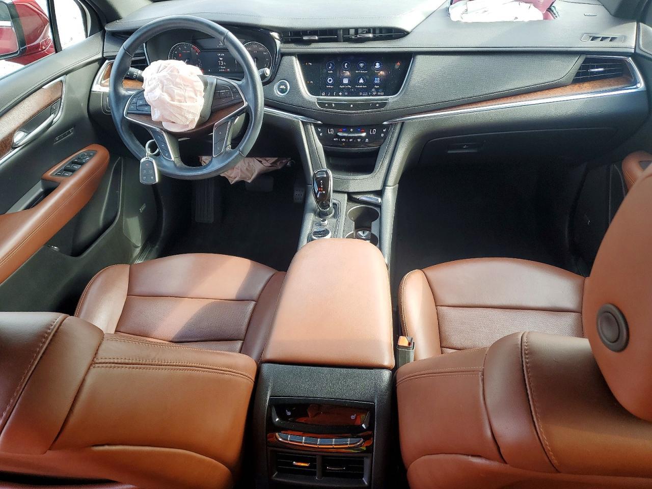2021 CADILLAC XT5