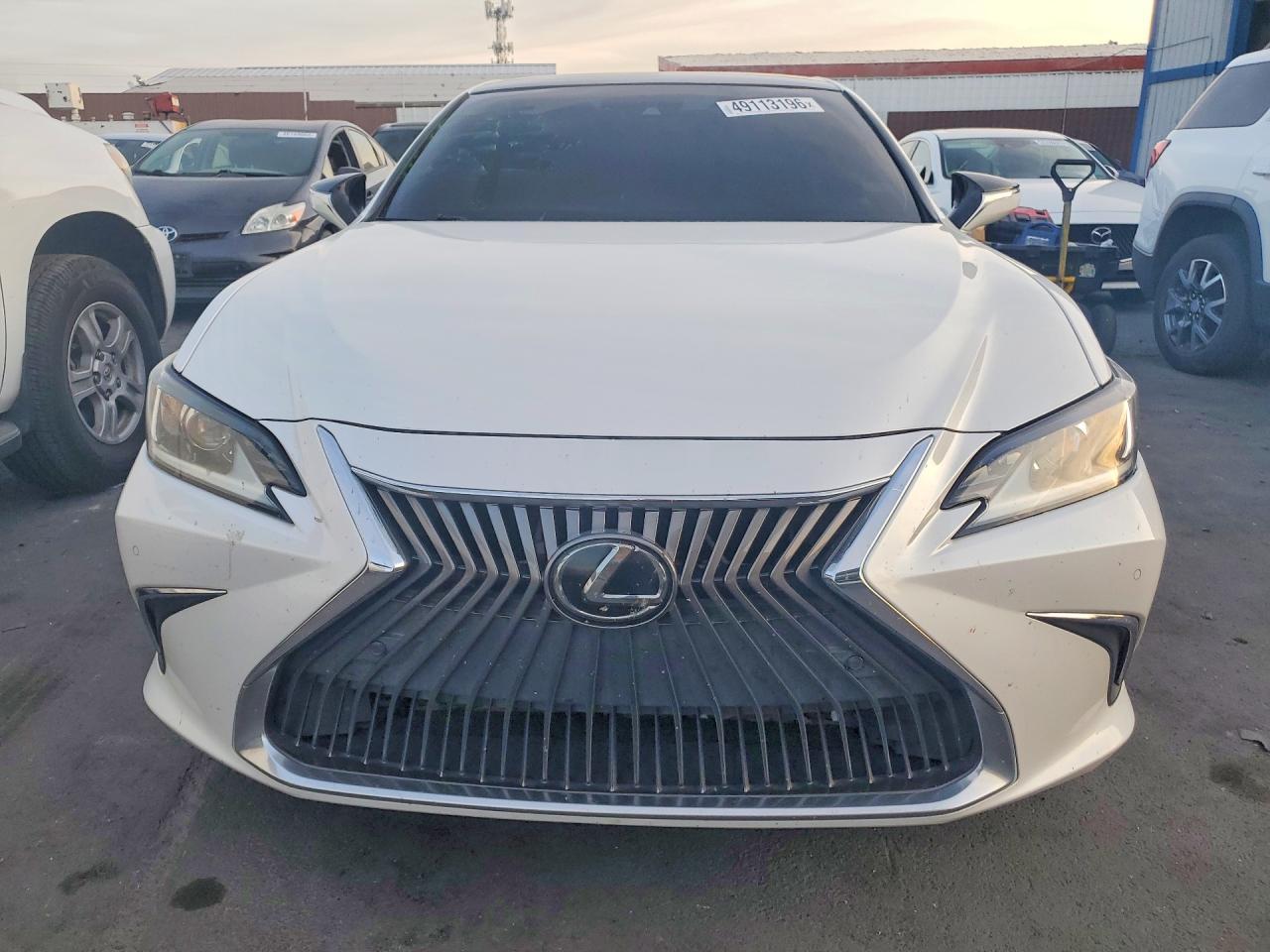 2019 LEXUS ES 350