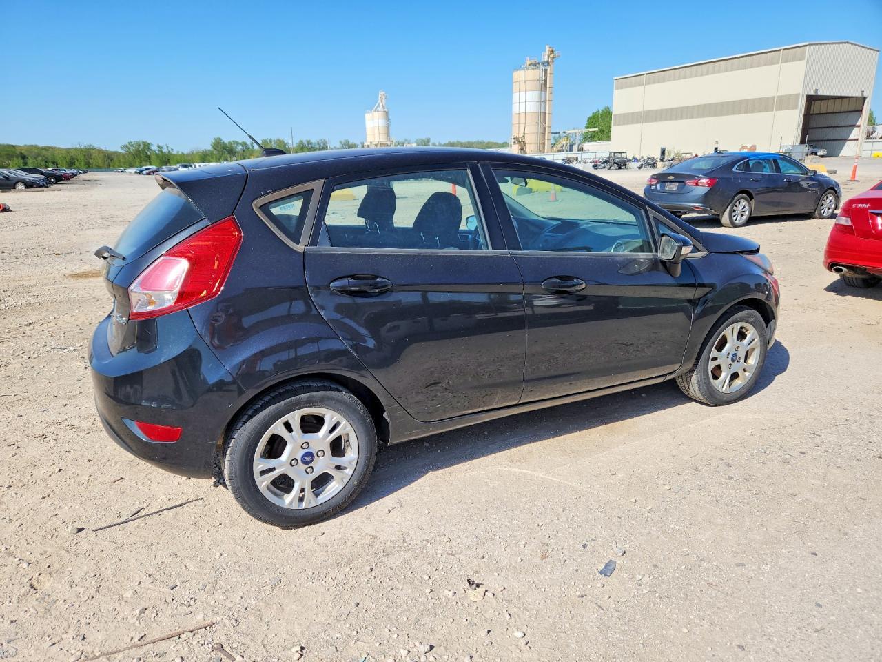 2015 FORD Fiesta