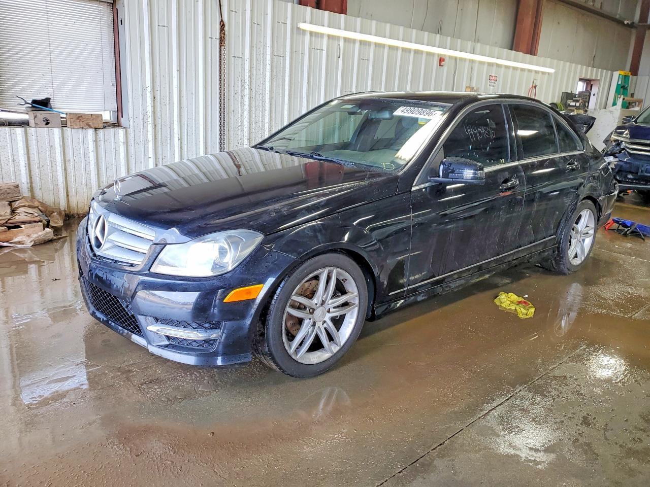 2012 MERCEDES-BENZ C-CLASS
