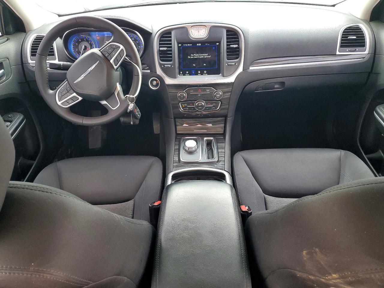 2022 CHRYSLER 300