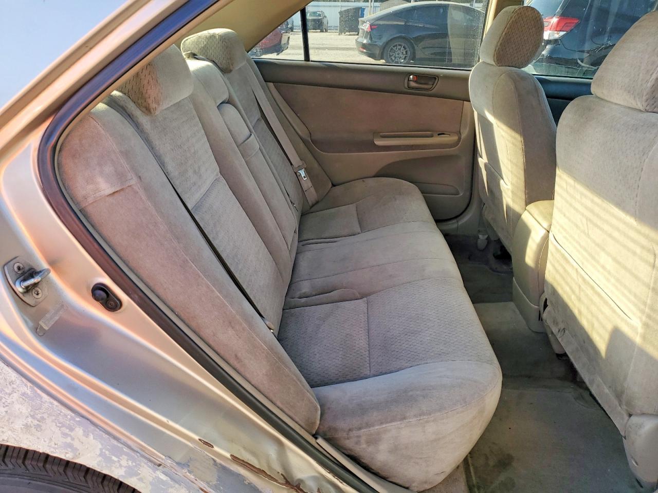 2002 TOYOTA CAMRY