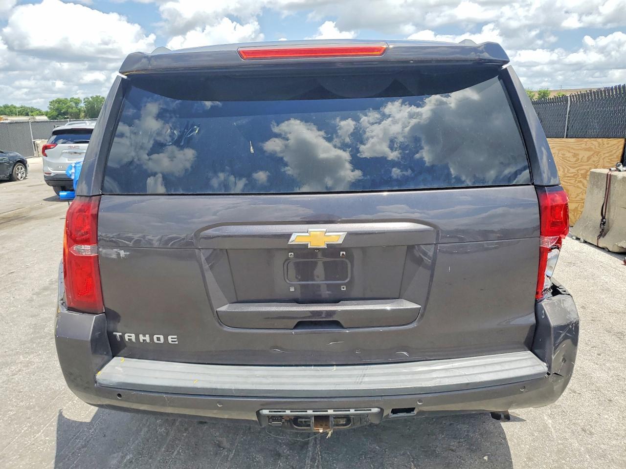 2016 CHEVROLET Tahoe