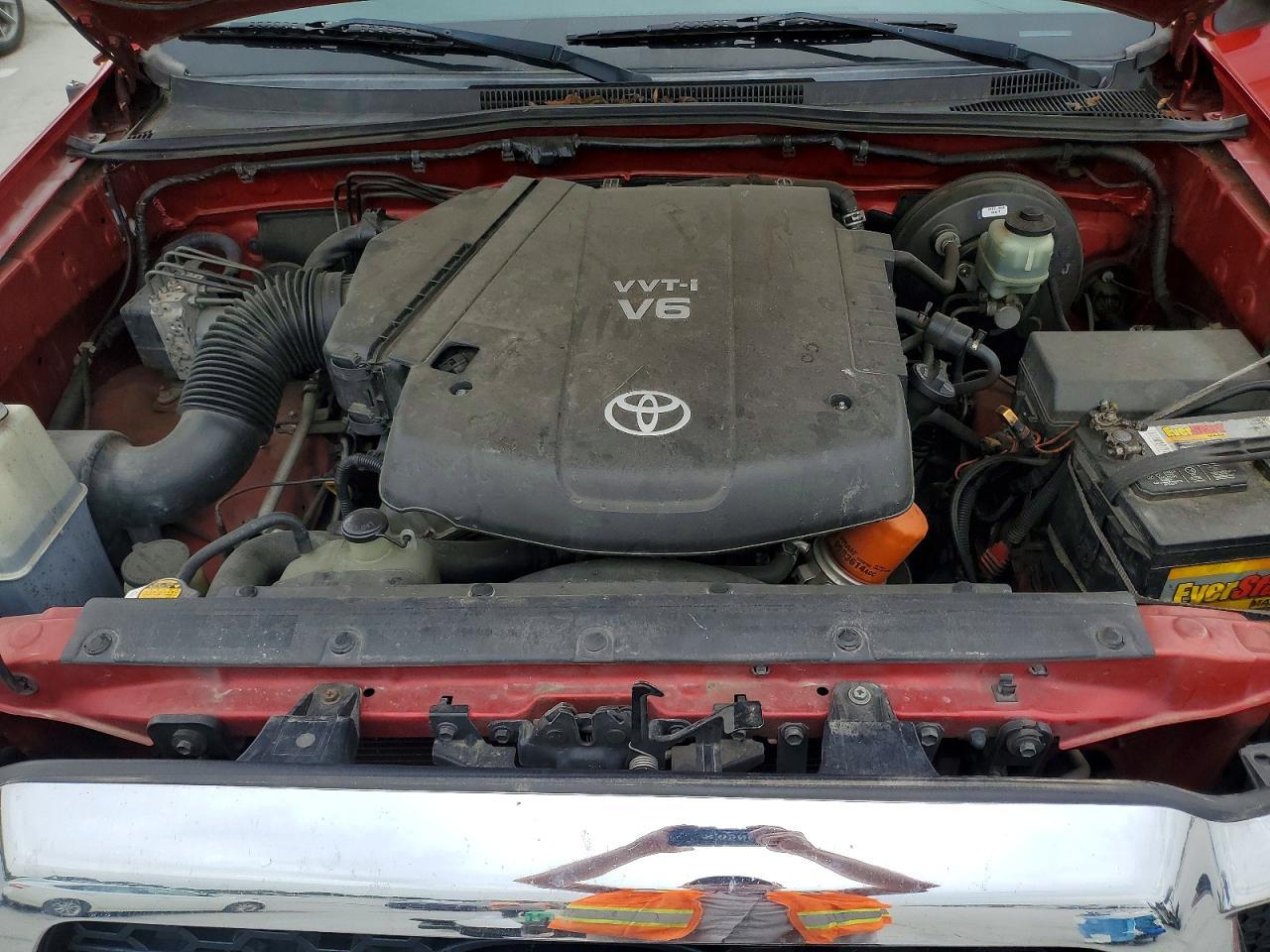 2011 TOYOTA TACOMA
