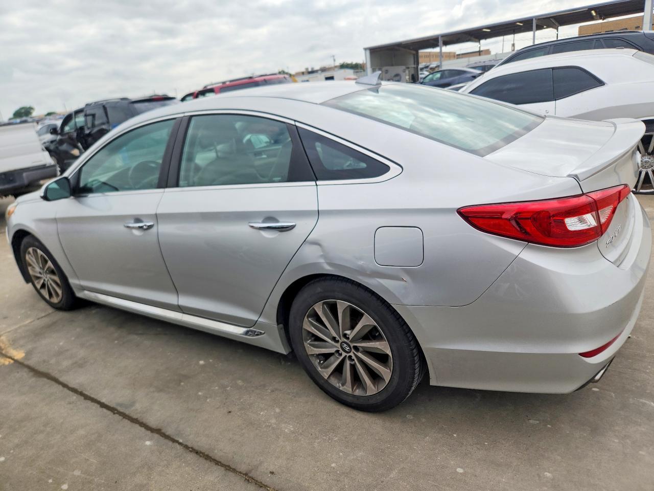 2015 HYUNDAI SONATA
