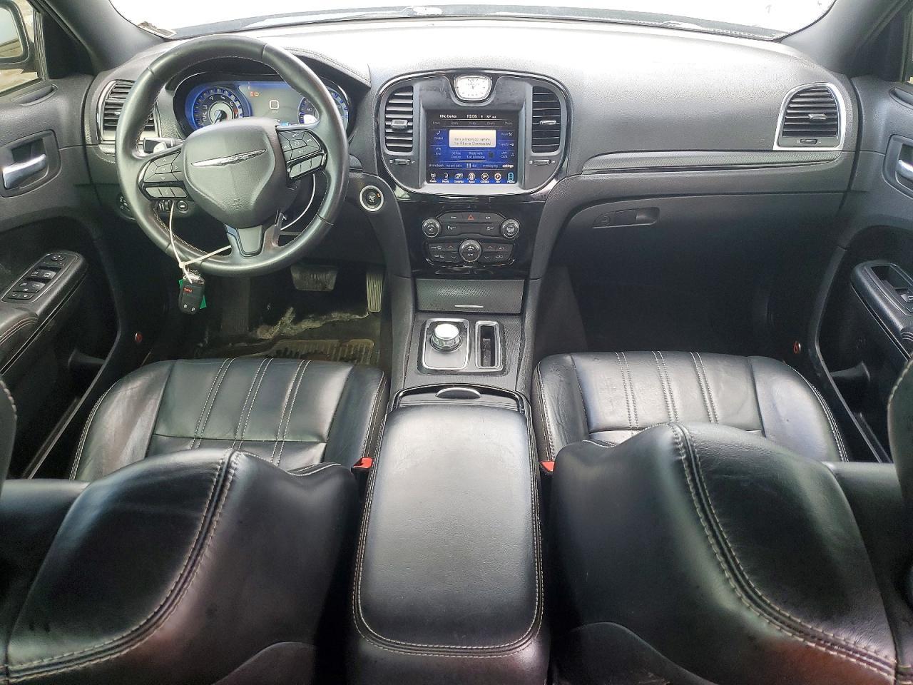 2016 CHRYSLER 300