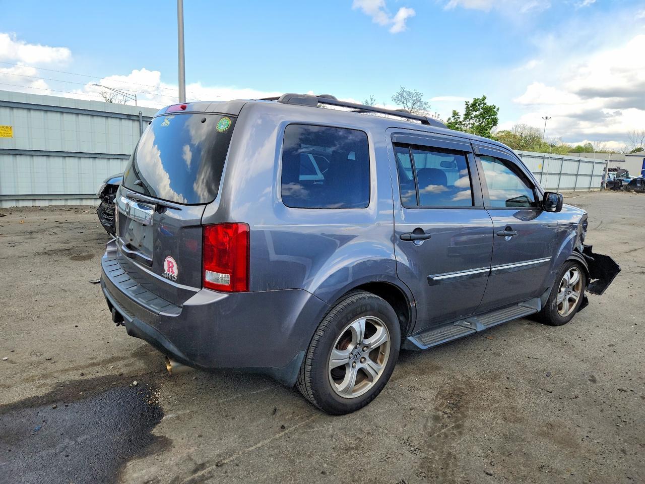 2014 HONDA PILOT