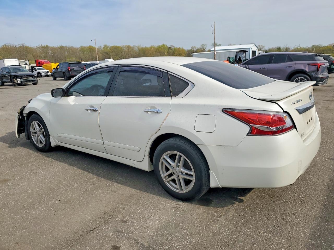 2015 NISSAN ALTIMA