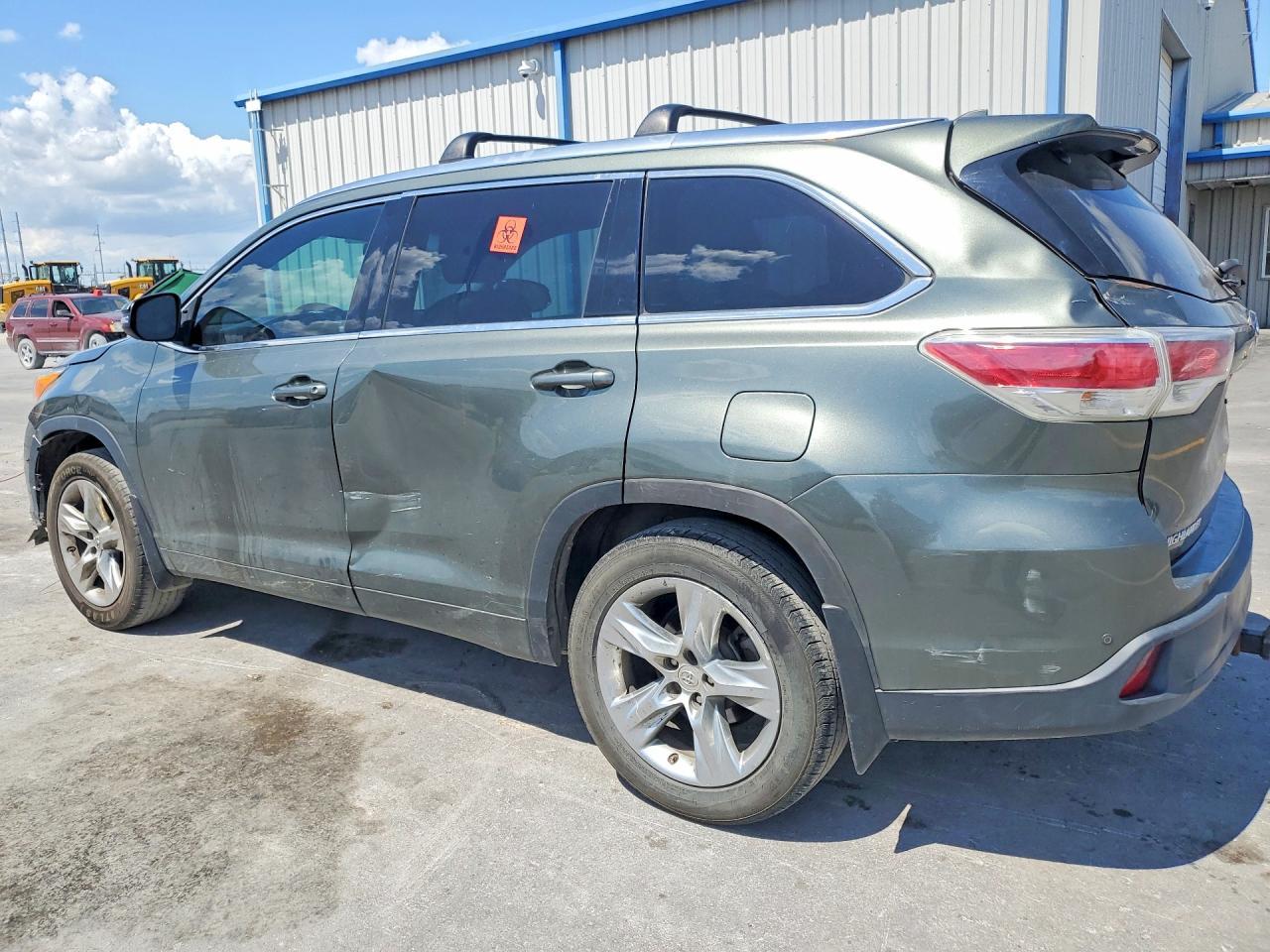 2014 TOYOTA HIGHLANDER