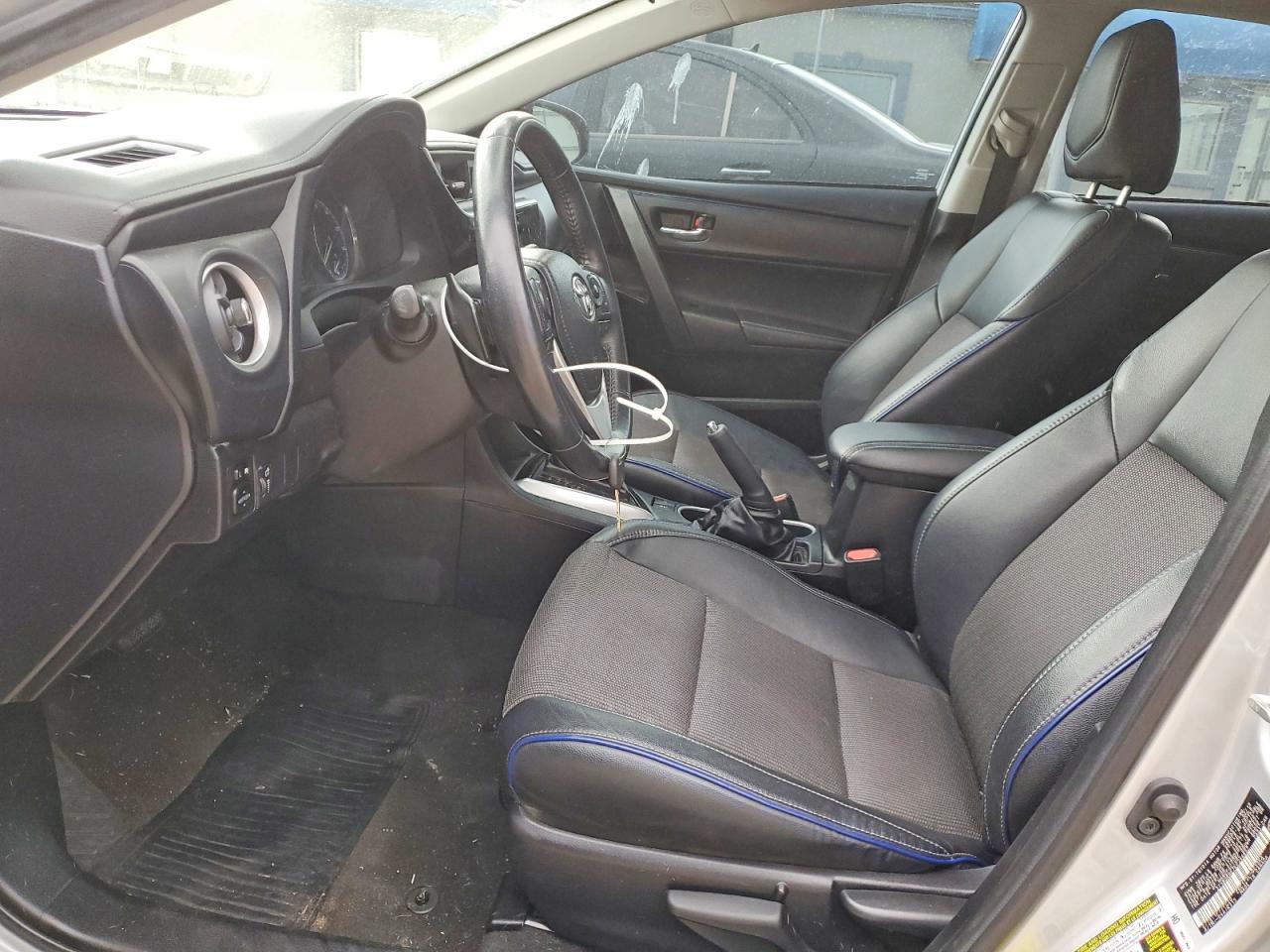2019 TOYOTA COROLLA