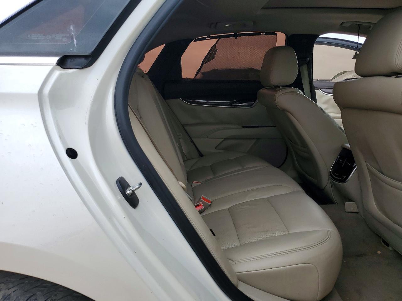 2015 CADILLAC XTS