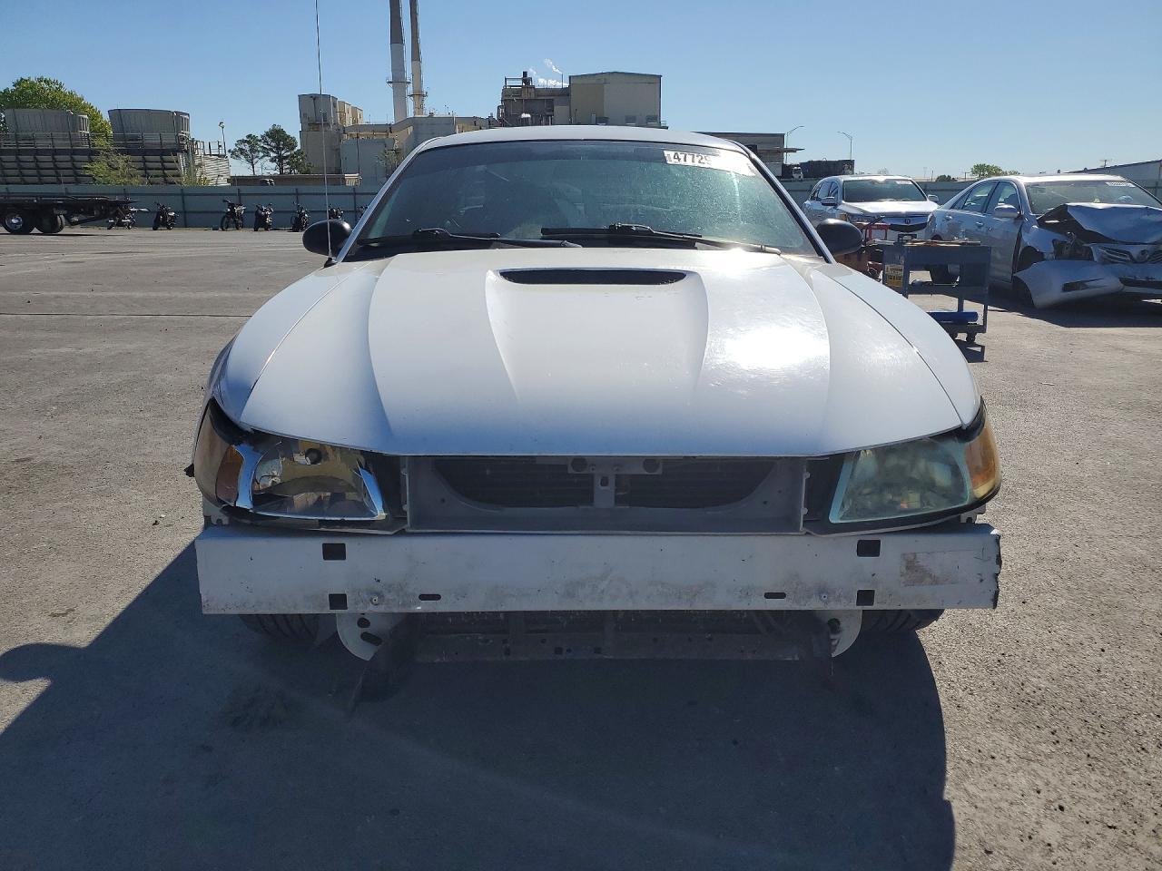 2004 FORD MUSTANG