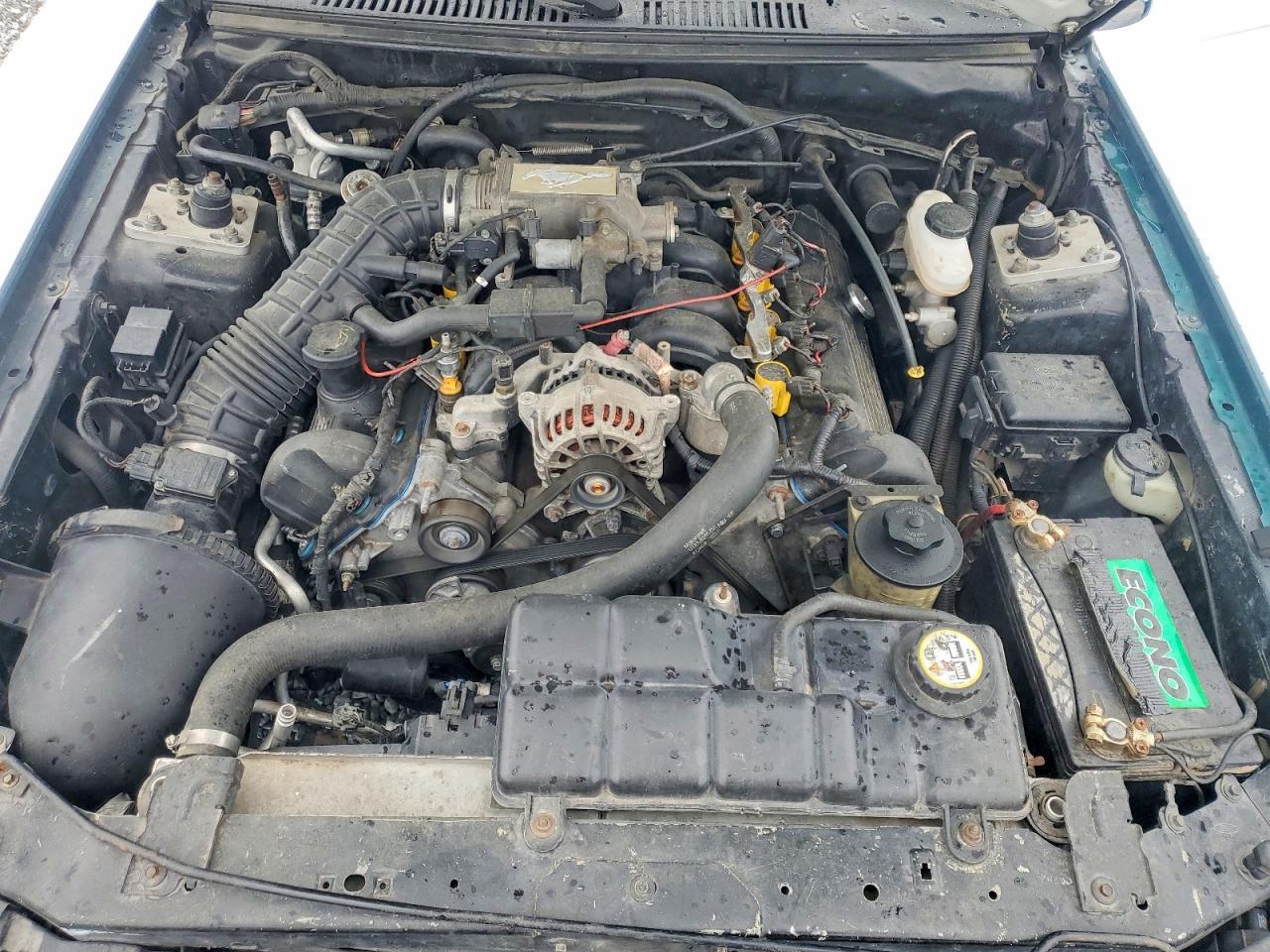 2001 FORD MUSTANG