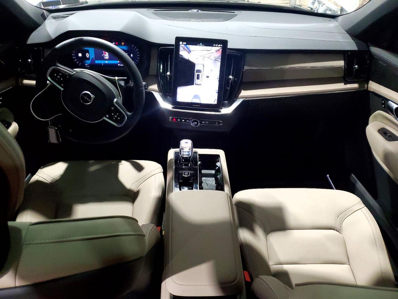 2026 VOLVO XC90