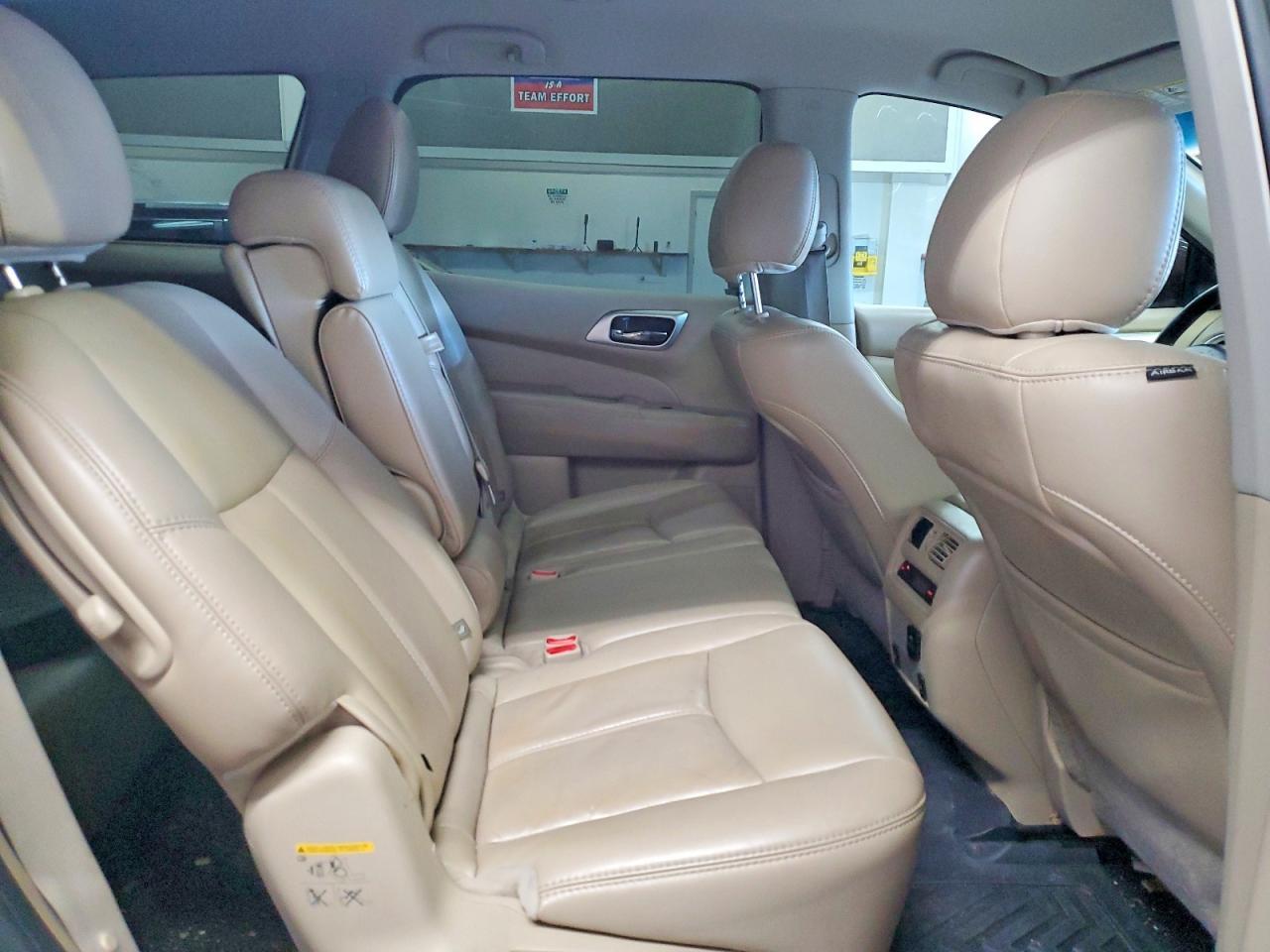 2016 NISSAN PATHFINDER
