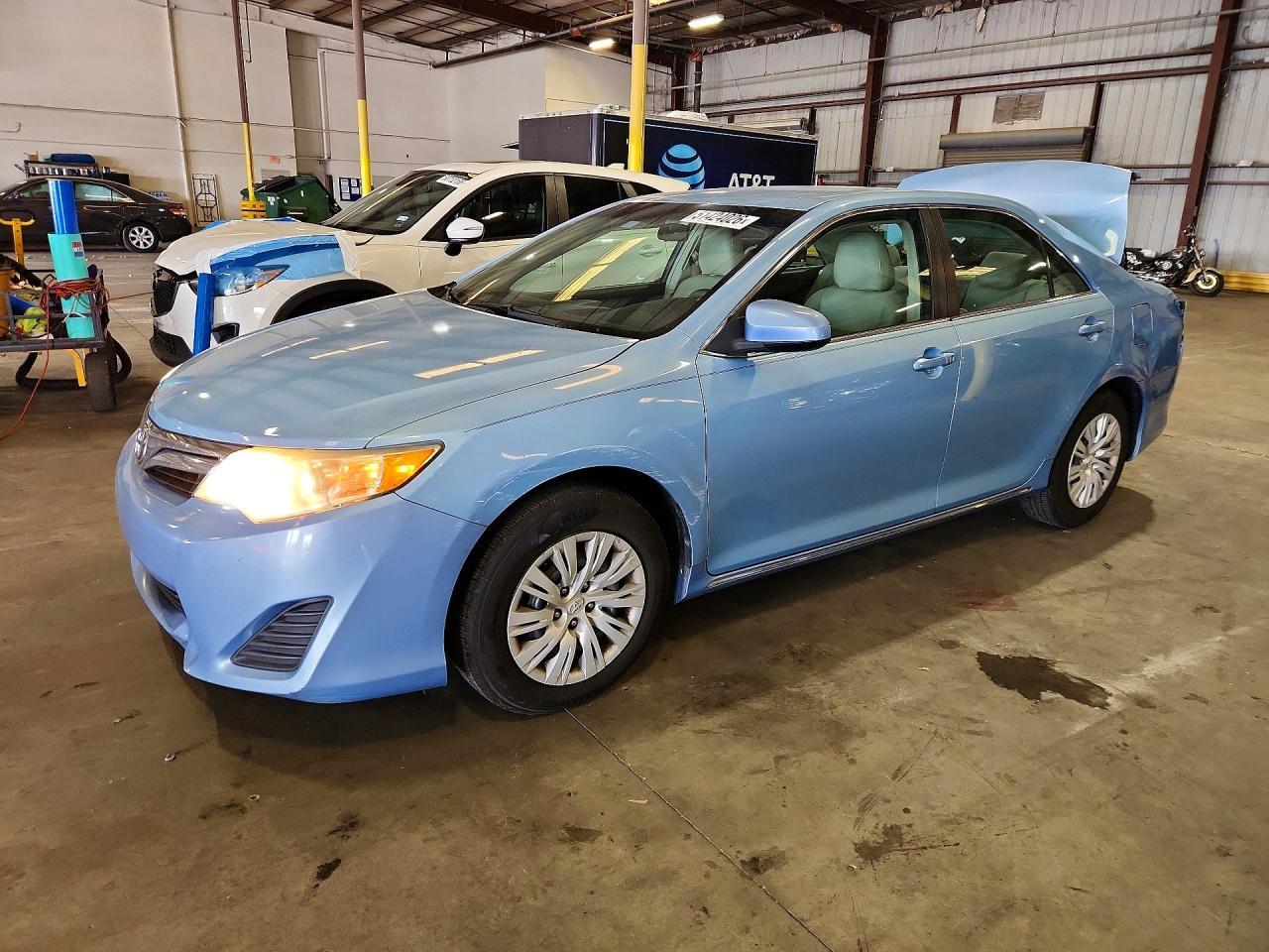 2013 TOYOTA CAMRY