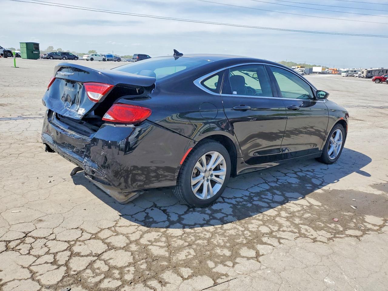 2016 CHRYSLER 200