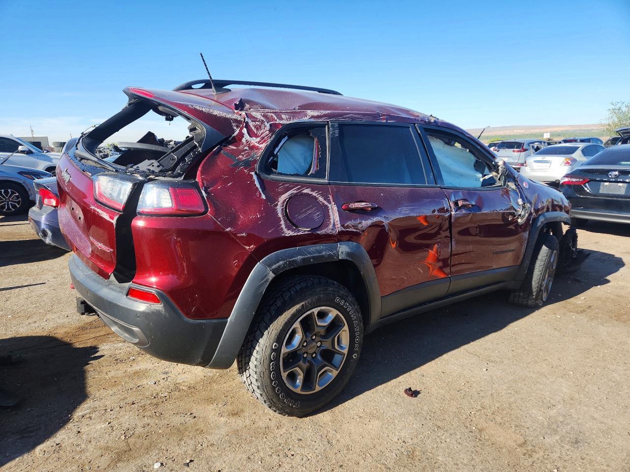 2019 JEEP CHEROKEE