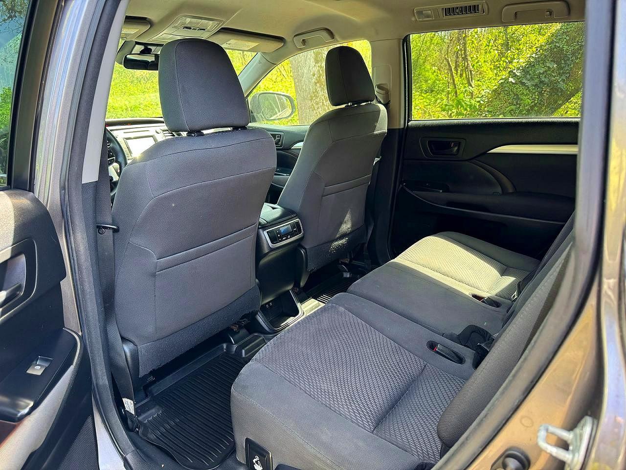 2017 TOYOTA HIGHLANDER