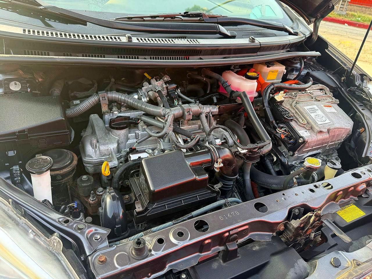 2013 TOYOTA Prius c