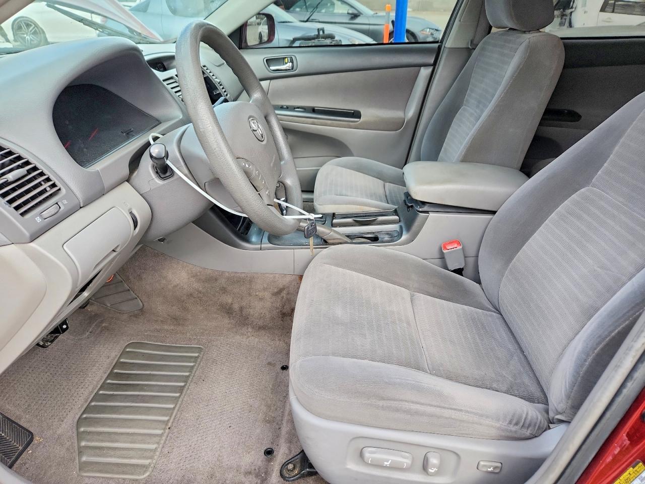 2005 TOYOTA CAMRY