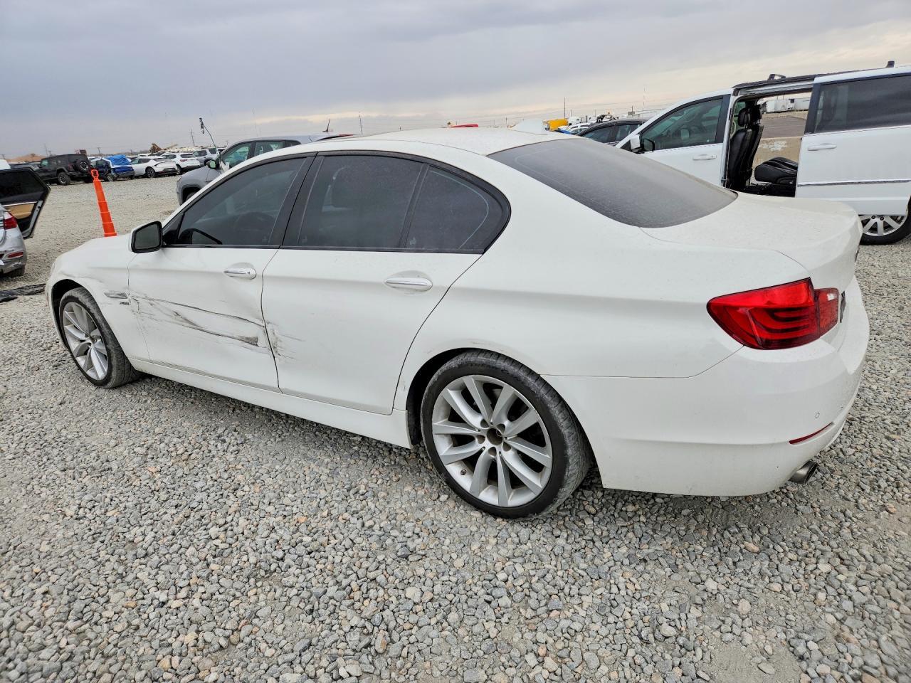 2011 BMW 5 series