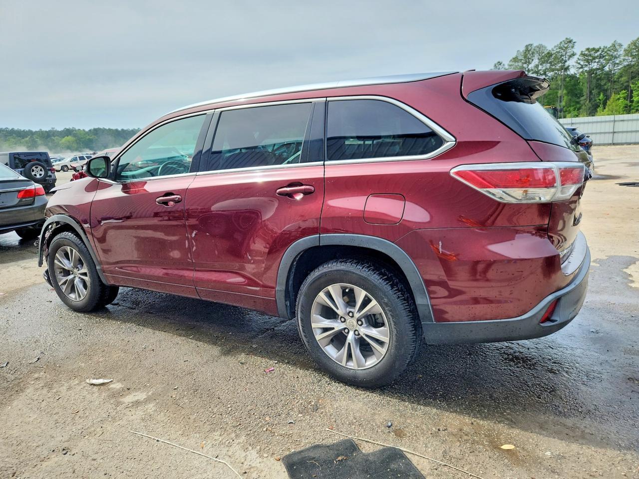 2014 TOYOTA HIGHLANDER