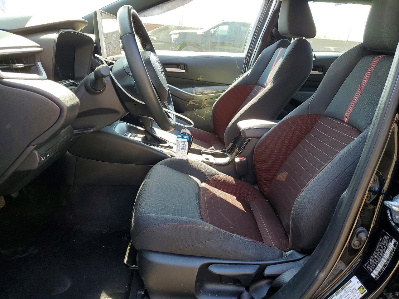 2025 TOYOTA COROLLA
