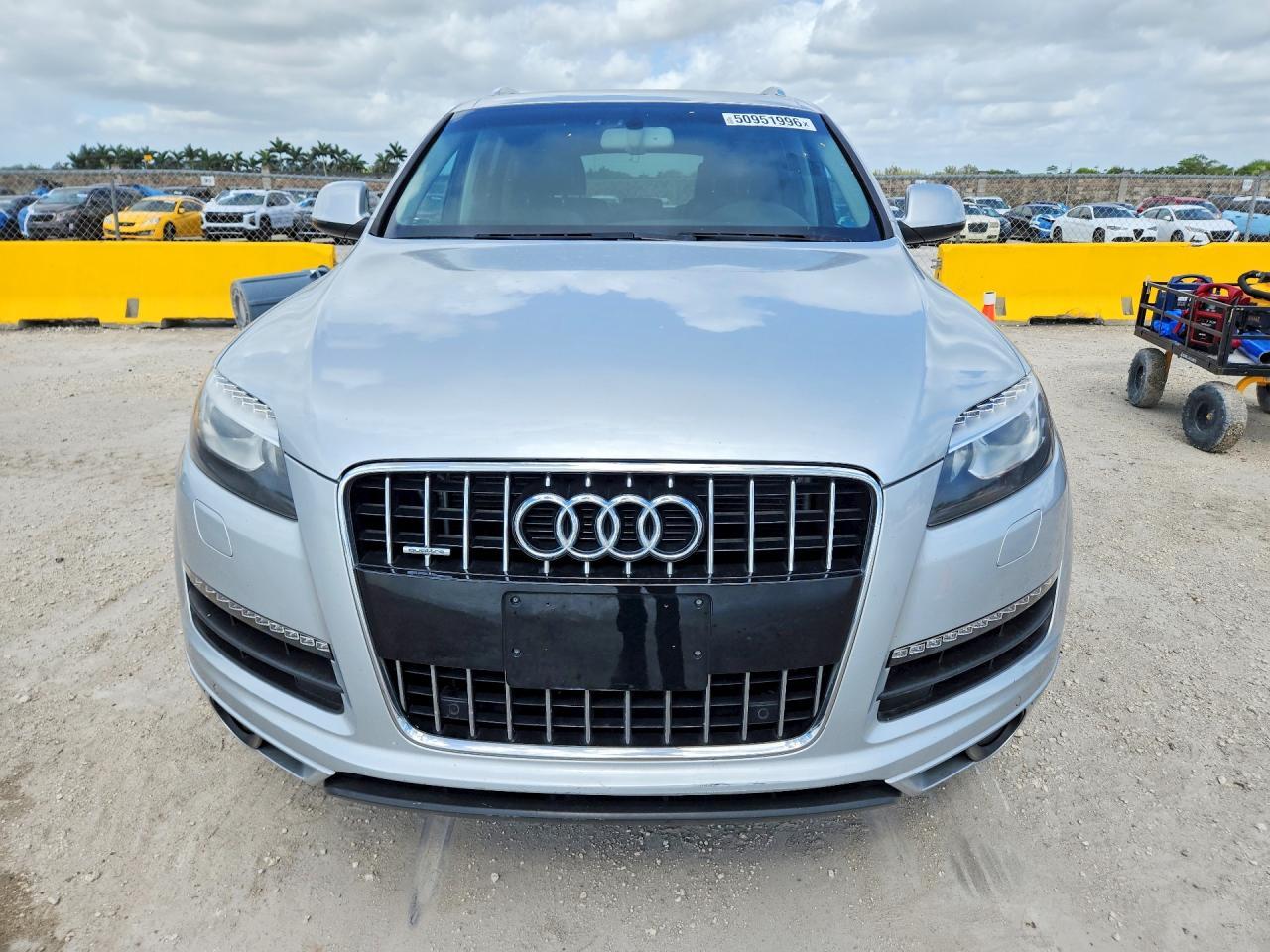2015 AUDI Q7