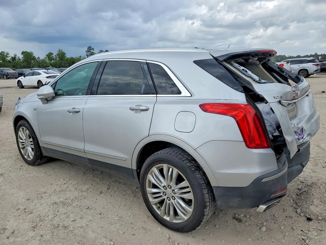 2018 CADILLAC XT5