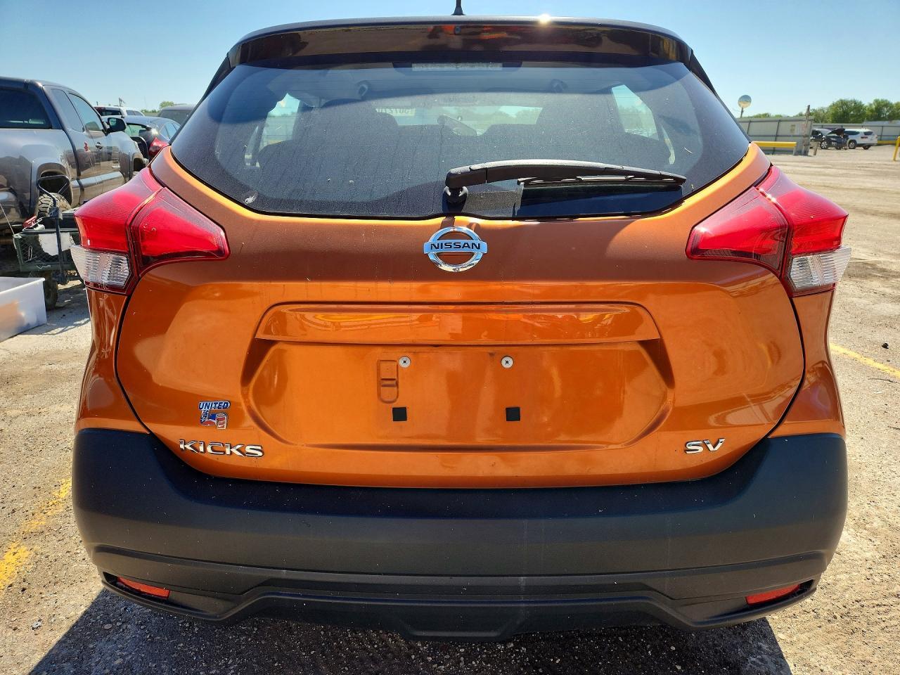 2018 NISSAN KICKS